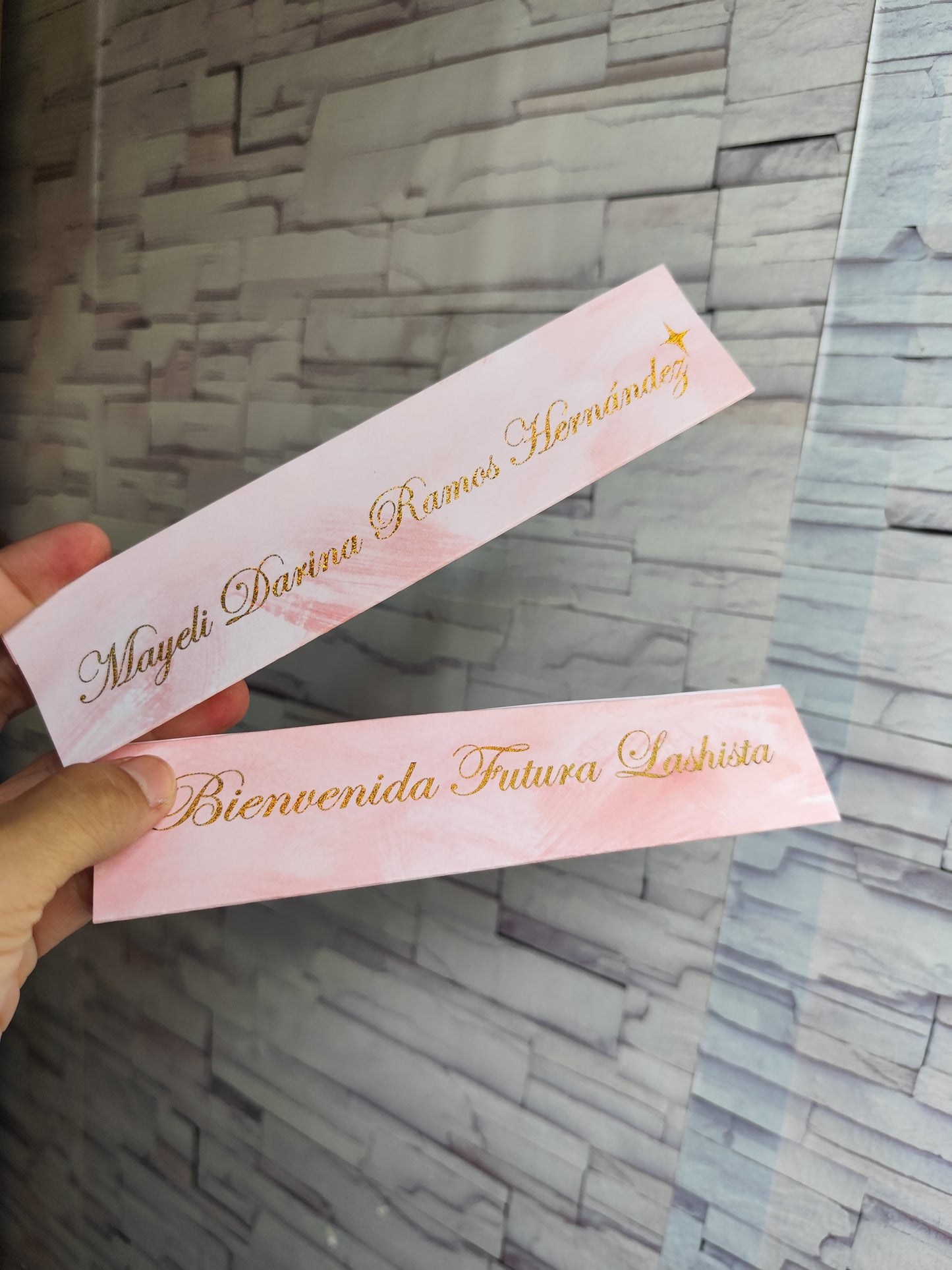 Gafetes de escritorio 🪪